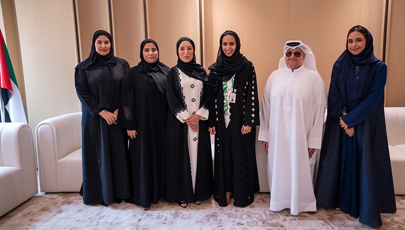 لقاء مع فريق دائرة الخدمات الاجتماعية في الشارقة